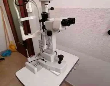 Lampada a fessura
