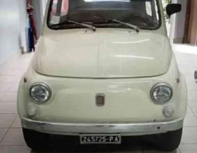 Auto d’epoca Fiat 500 del 1969