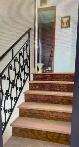 Poggioreale ( TP) Casa indipendente su due piani