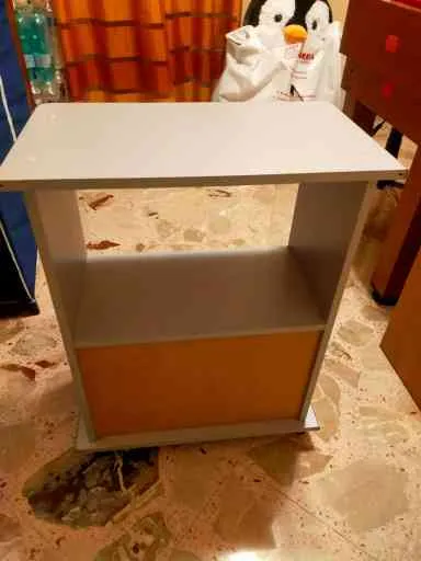 Mobiletto porta TV