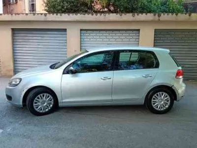 vendo VolksWagen GOLF TSI usata