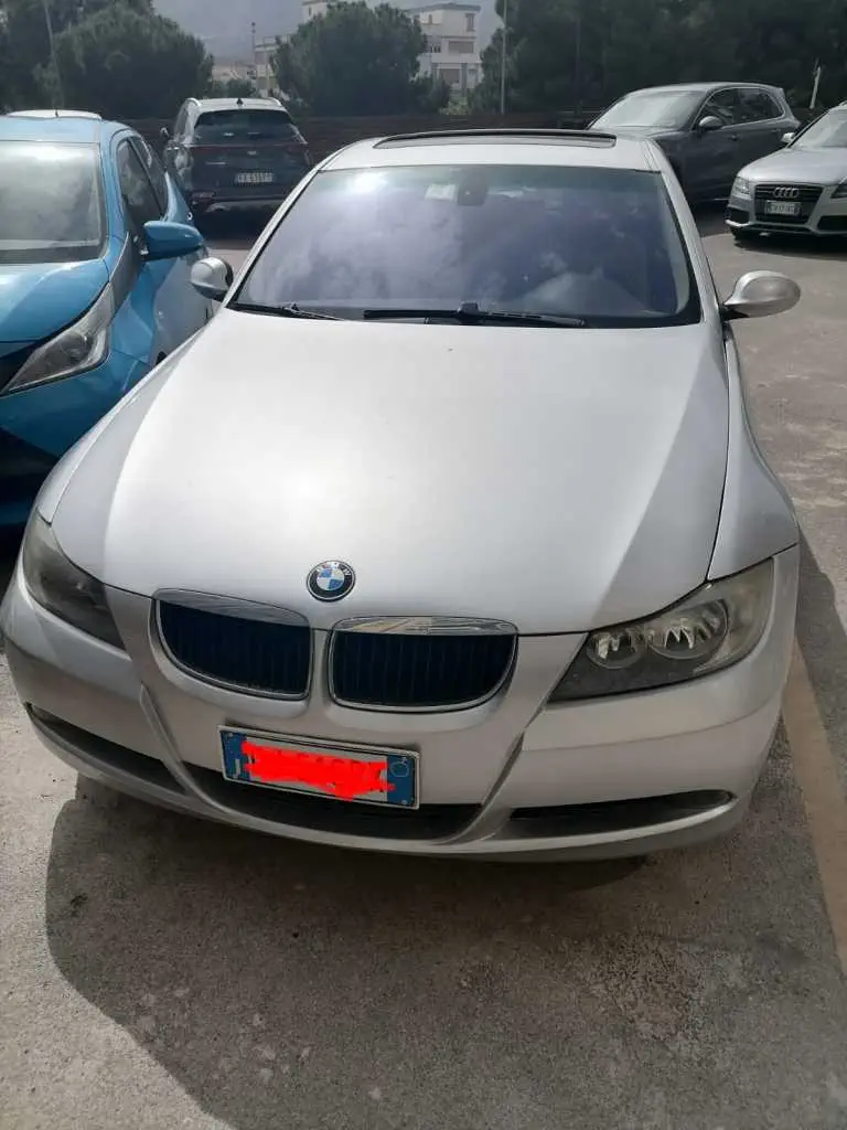 BMW 2000 berlina serie 3