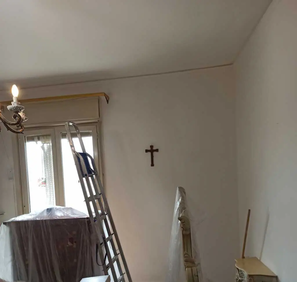 Imbianchino, indoratore, muratore ecc