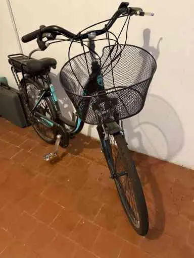 BICICLETTA ELETTRICA MAI UTILIZZATA